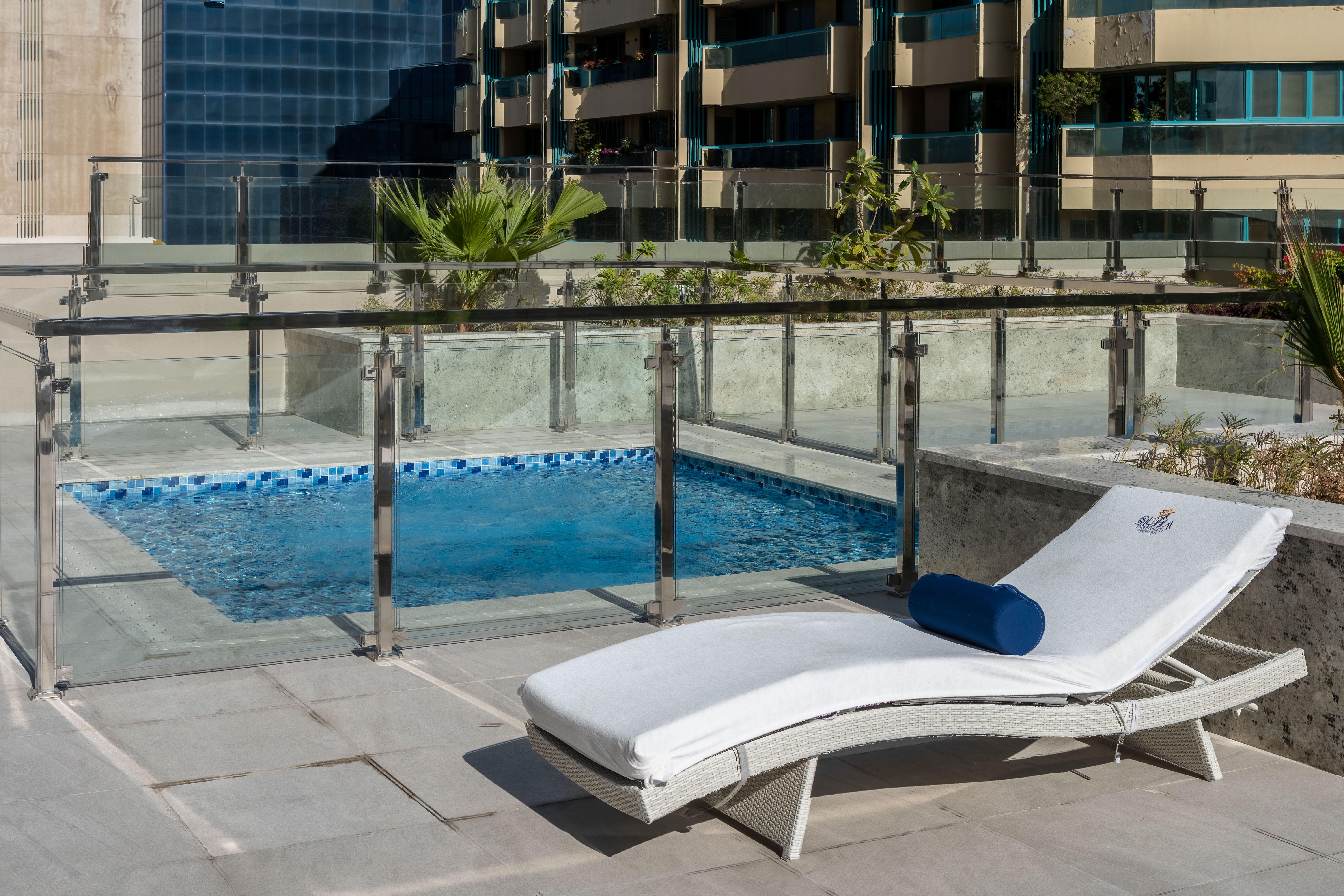Suha Mina Rashid Hotel Apartments Dubai Buitenkant foto